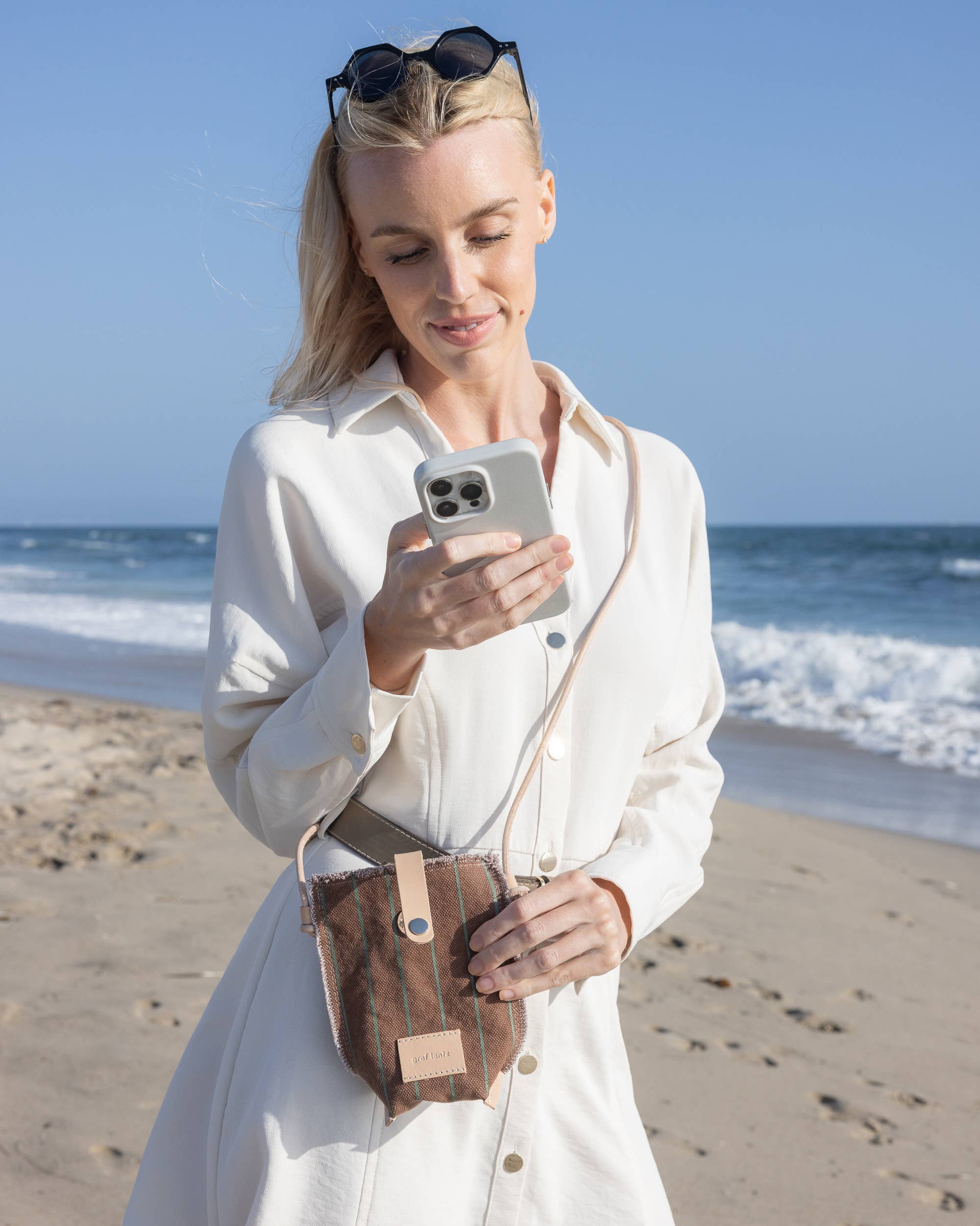 Hana Canvas Phone Crossbody -Sea Clay