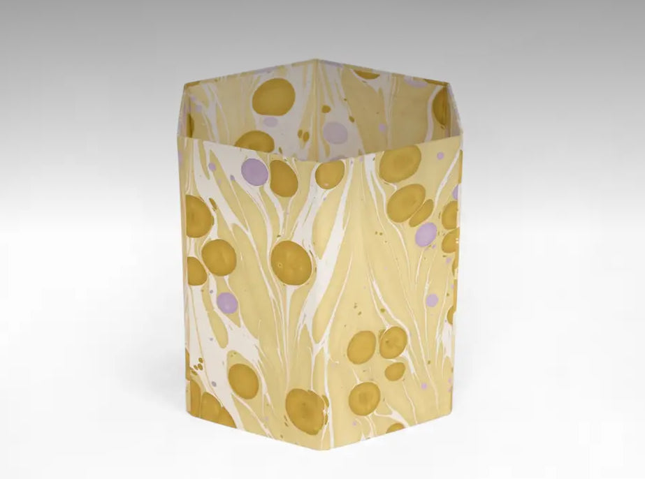 Marbled hexagon basket-butter yellow/lilac