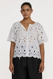 Broderie Blouse