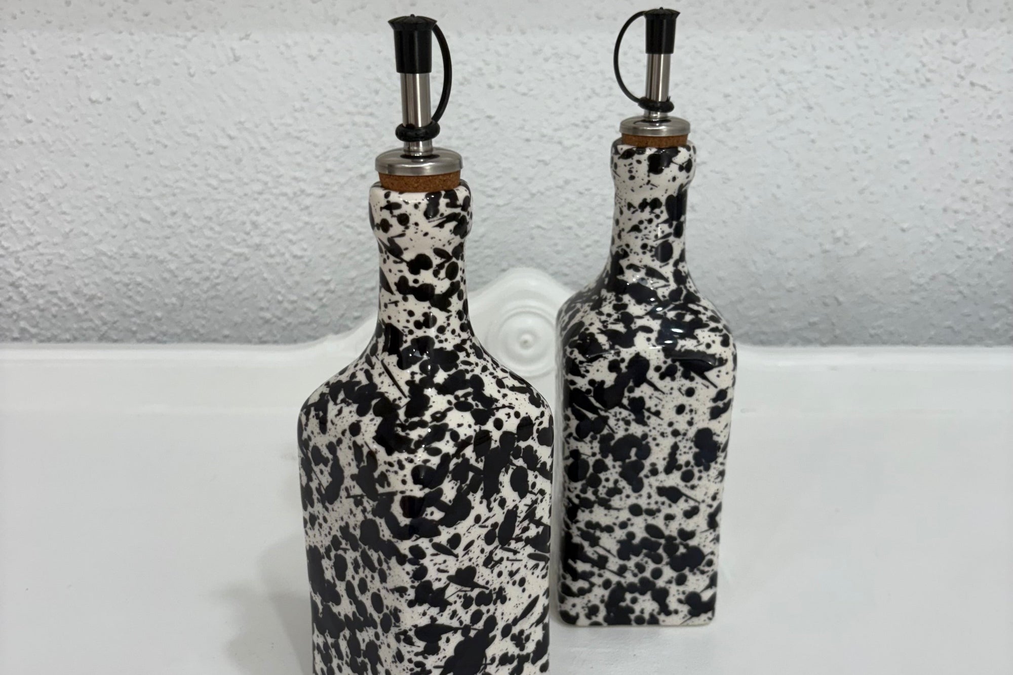 Tierra Cocida Oil Dispenser