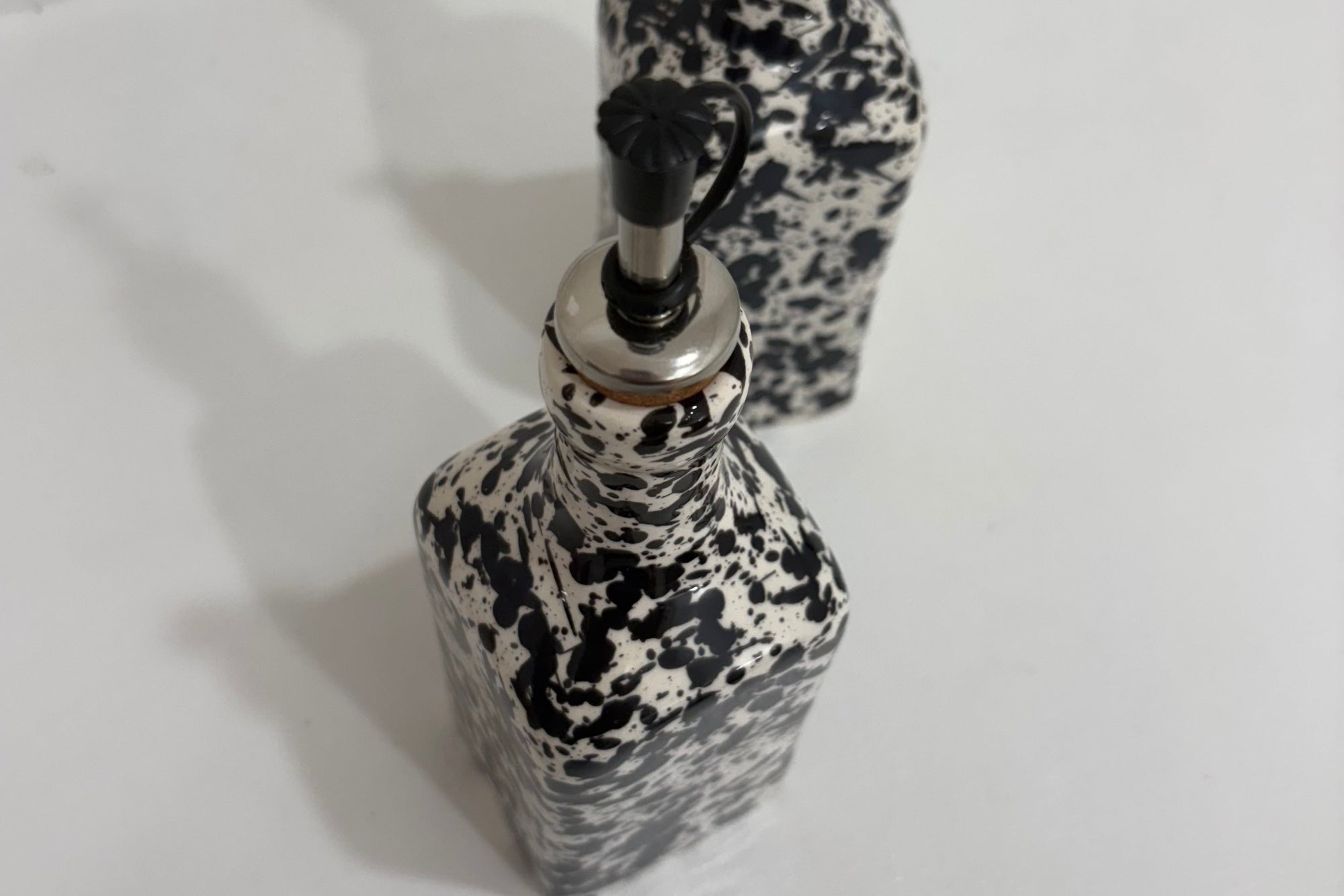 Tierra Cocida Oil Dispenser
