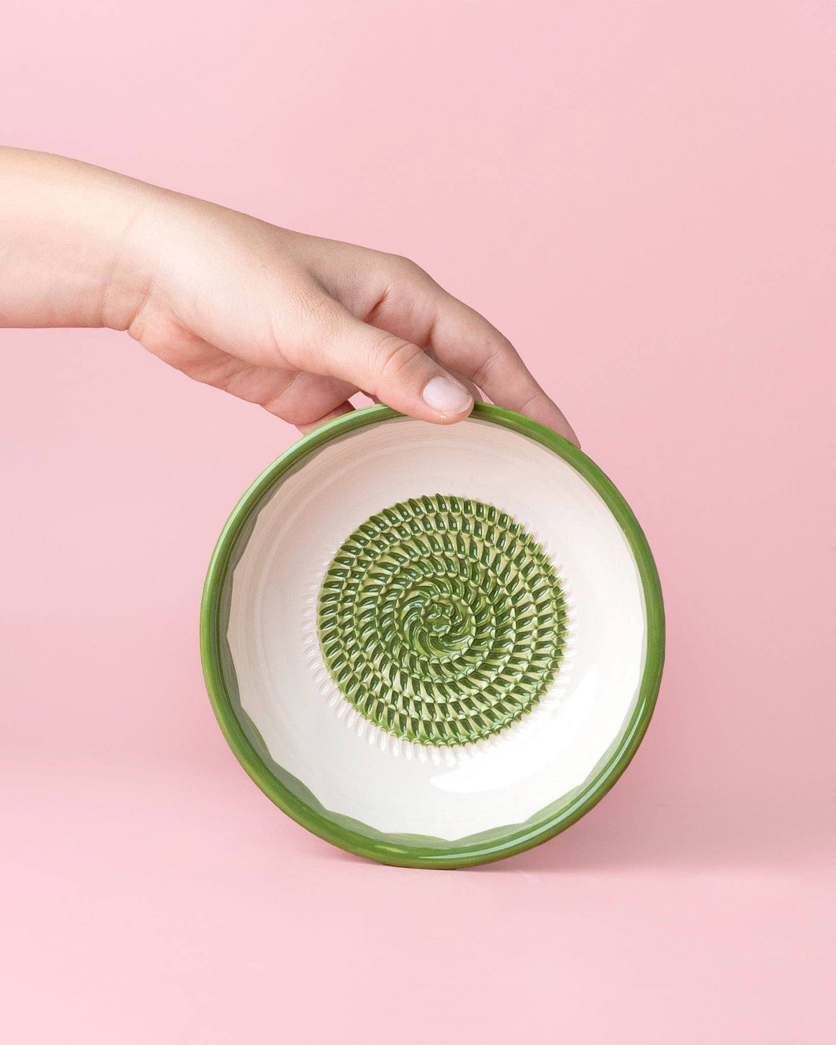 Medium vintage ceramic garlic grater bowl by Alfar Tierra Cocida, designed for kitchen use with textured surface for grating garlic.