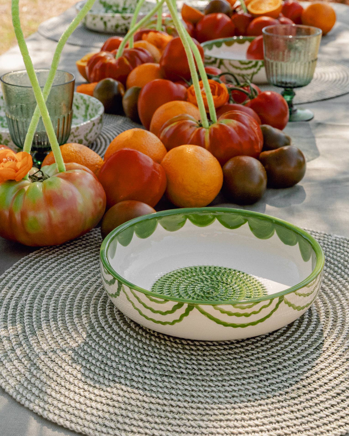 Medium vintage ceramic garlic grater bowl by Alfar Tierra Cocida, featuring a rustic design for kitchen use.