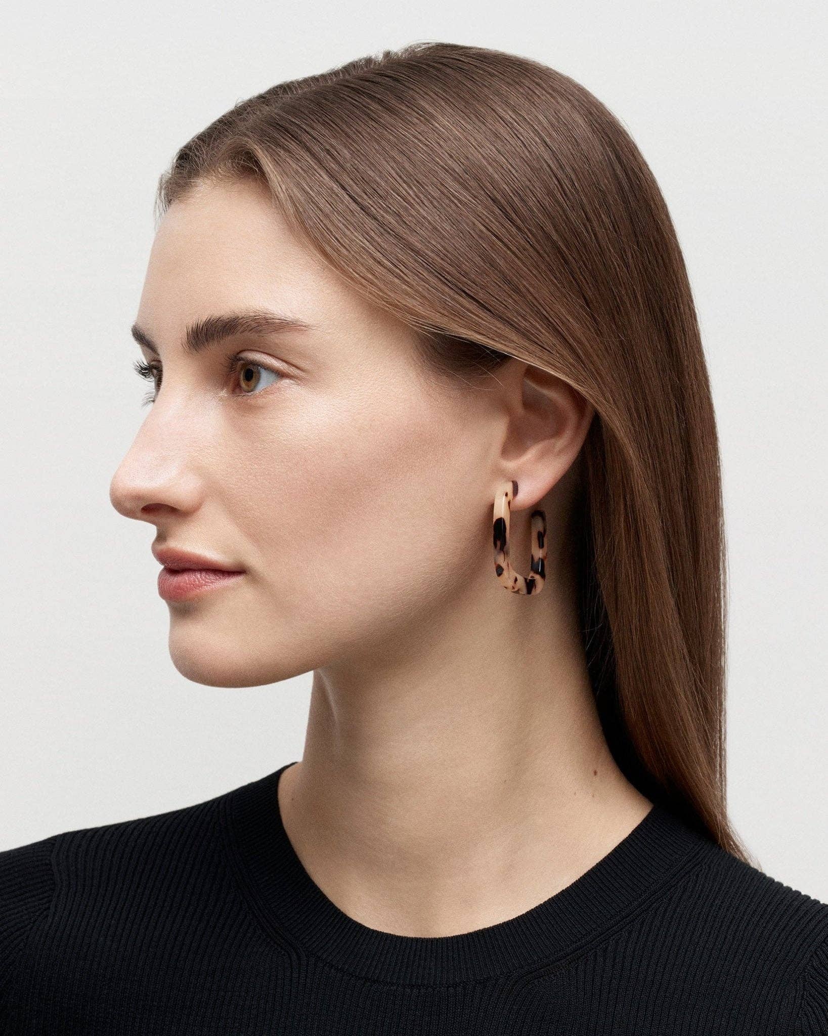 Midi Square Hoops in Ivory