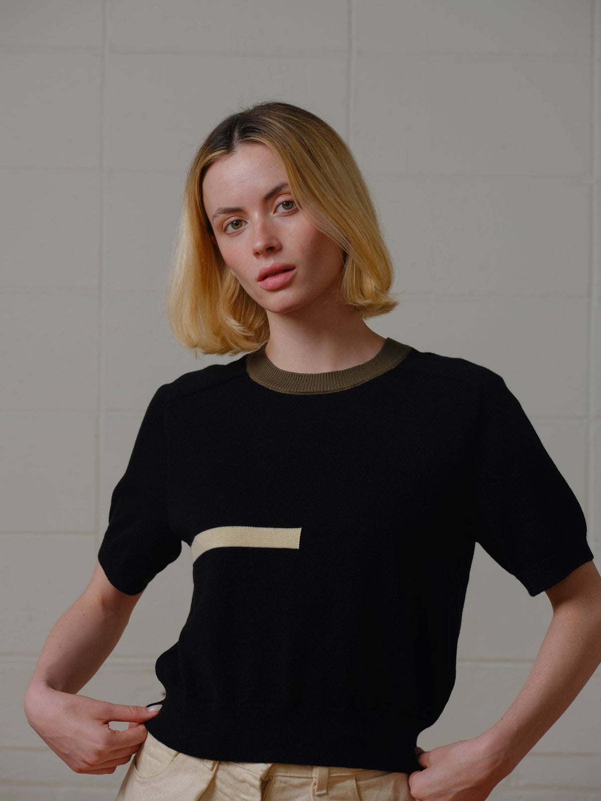 Ruben Tee - Anthracite