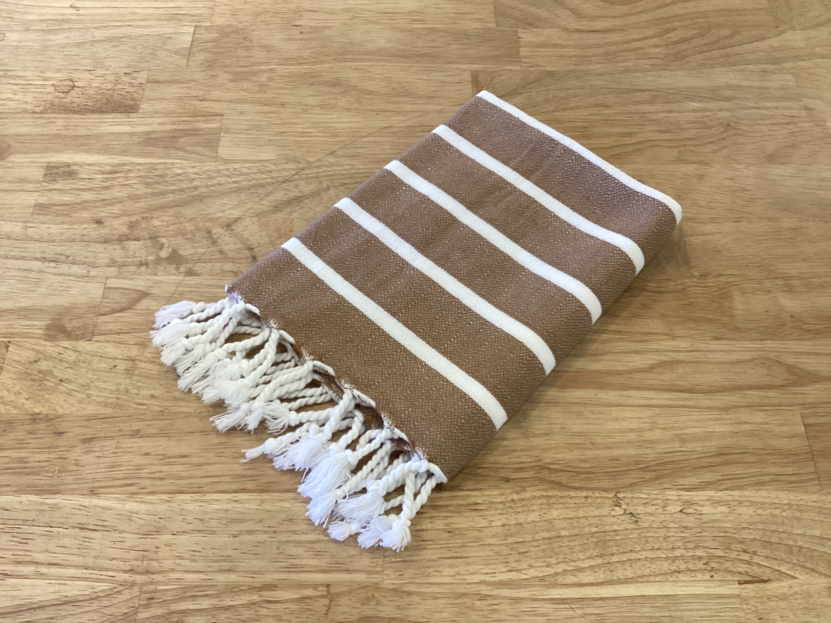 Organic Turkish hand towel by Lavender Road, soft cotton towel with traditional Turkish design and natural organic fibers.