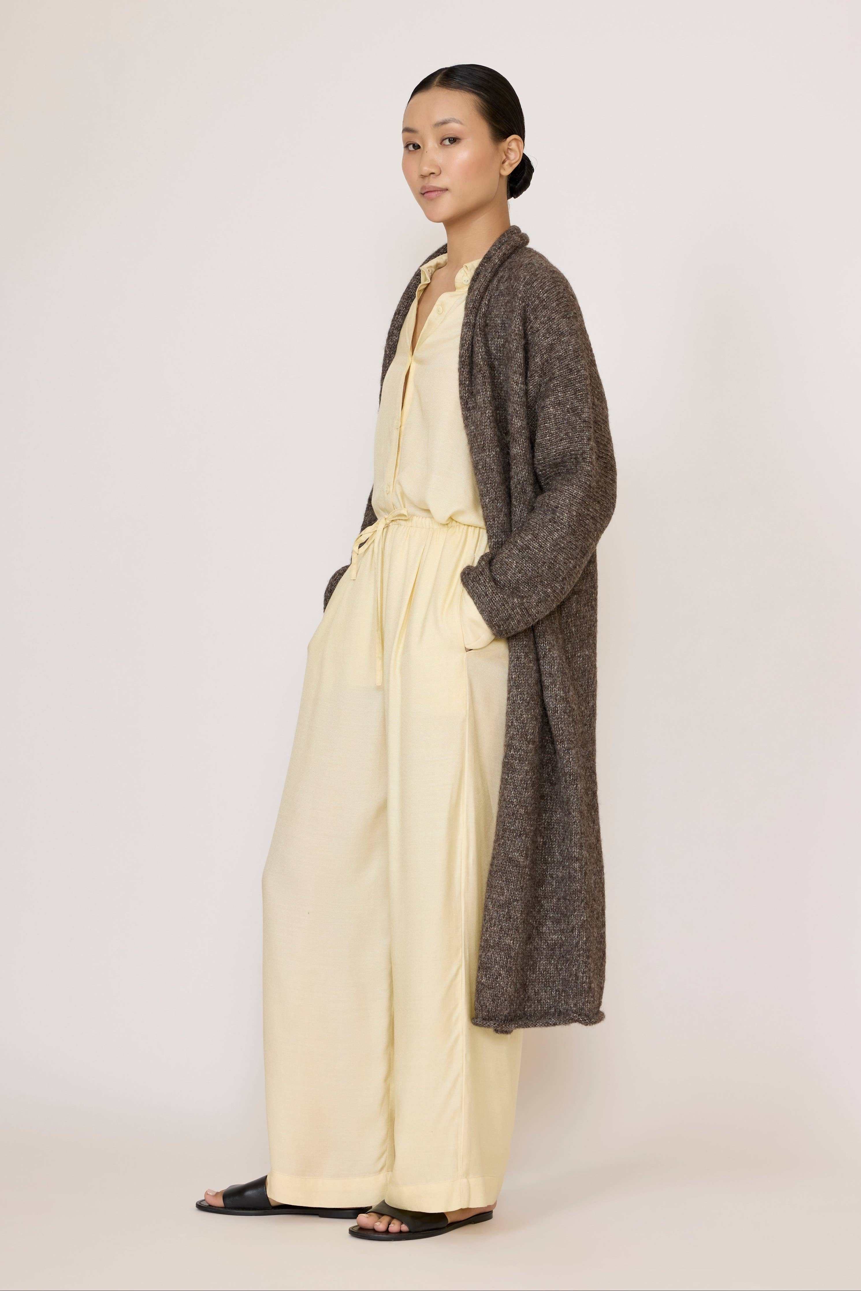 LAUDE Easy Pant in Butter color, featuring a relaxed fit with soft fabric and elastic waistband for comfortable everyday wear.