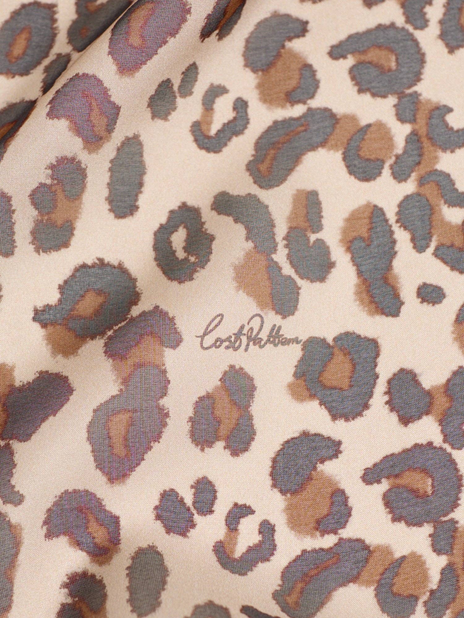 "Spot Chic" Silk Chiffon Neck Scarf - Classic Leopard