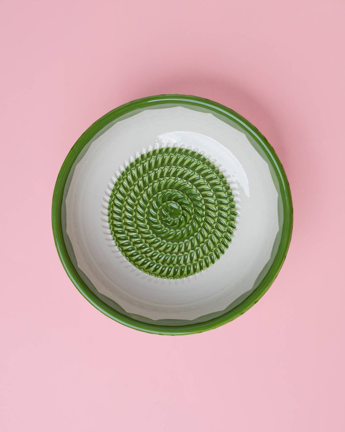Medium vintage ceramic garlic grater bowl by Alfar Tierra Cocida, designed for kitchen utensils, with a rustic, handcrafted appearance.