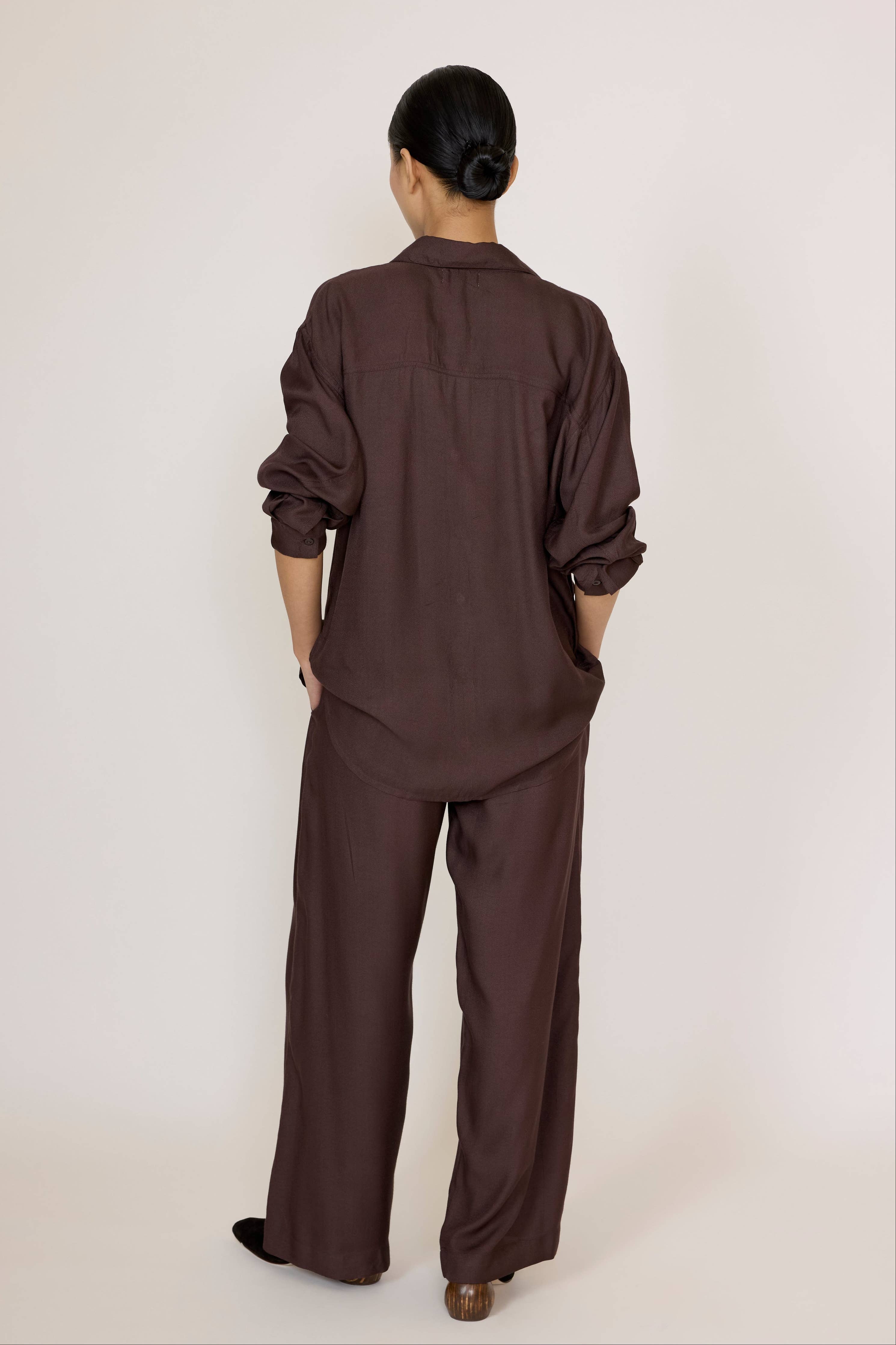 LAUDE Everything Shirt in chocolate brown, showcasing a casual long-sleeve shirt with a relaxed fit and soft fabric.