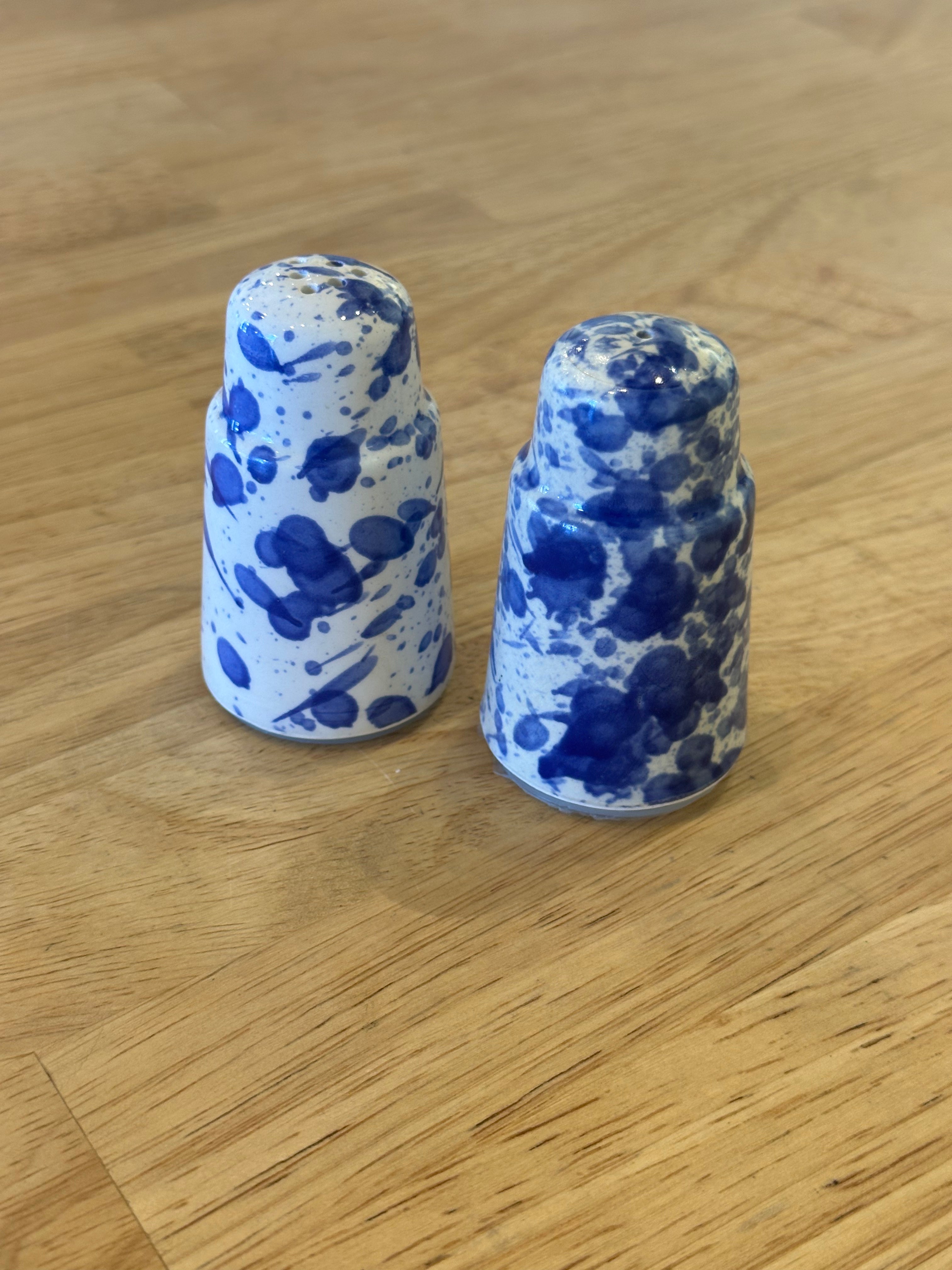 Tierra Cocida Salt & Pepper Shaker Set