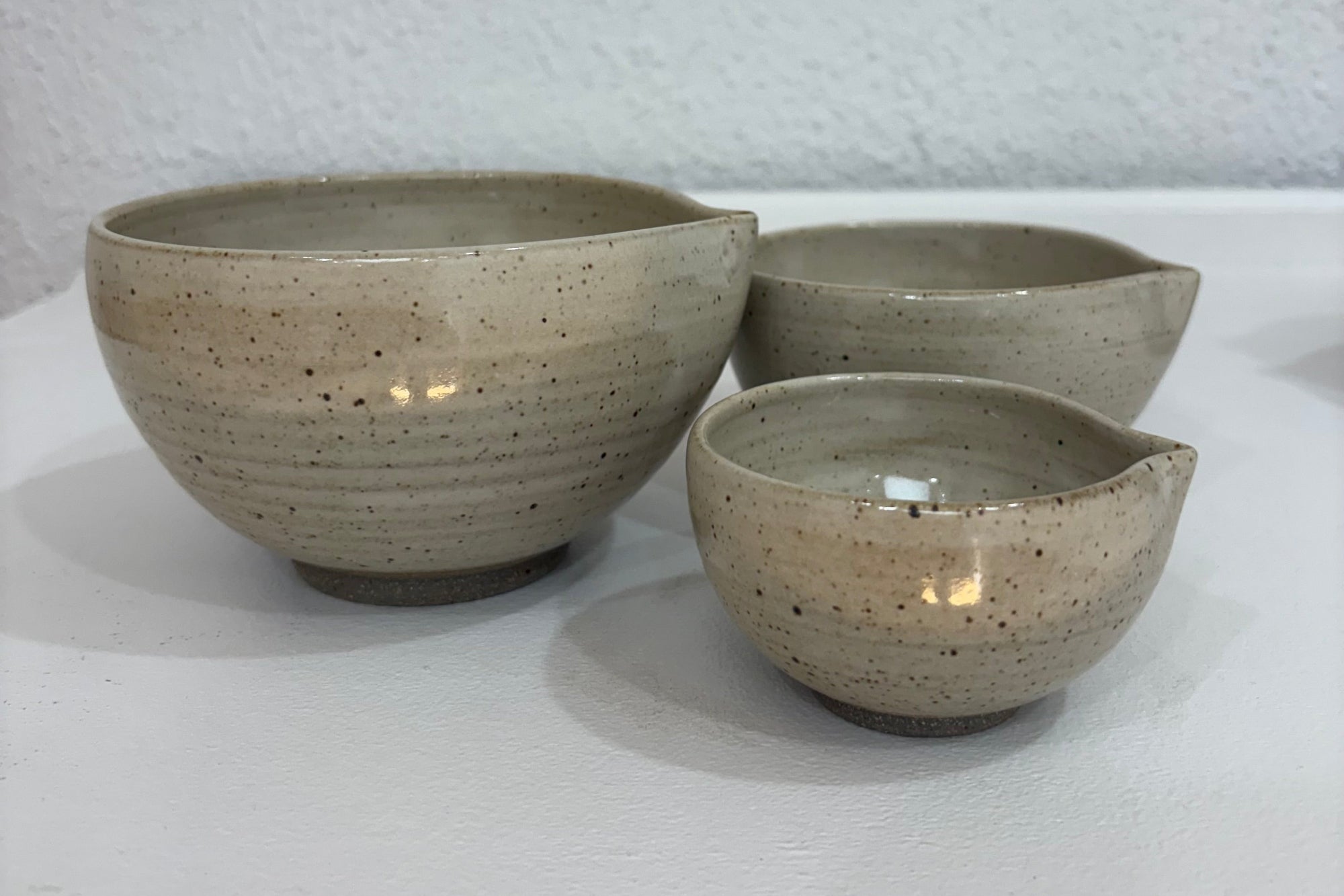 Innovative ceramics small mixing bowls
