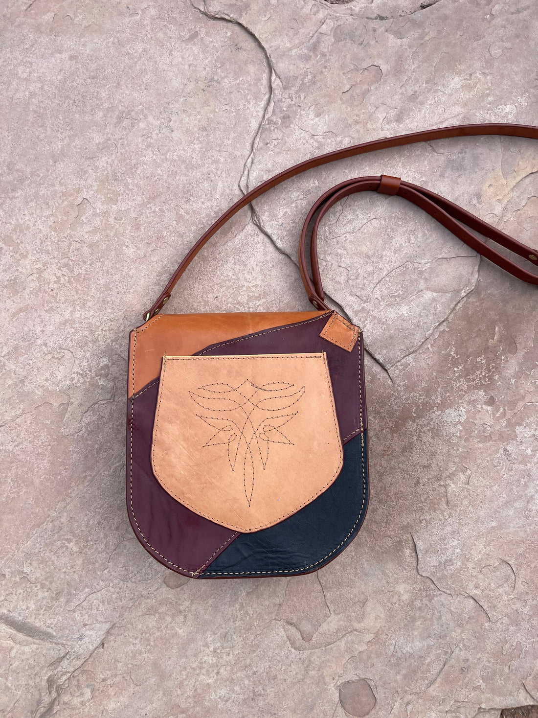 Echo Handbag with Brass O Ring