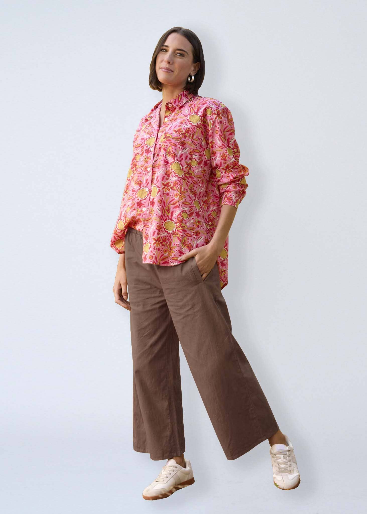 and for Good Shore Pant in Pinecone Twill, casual women's pants with a relaxed fit and durable twill fabric.