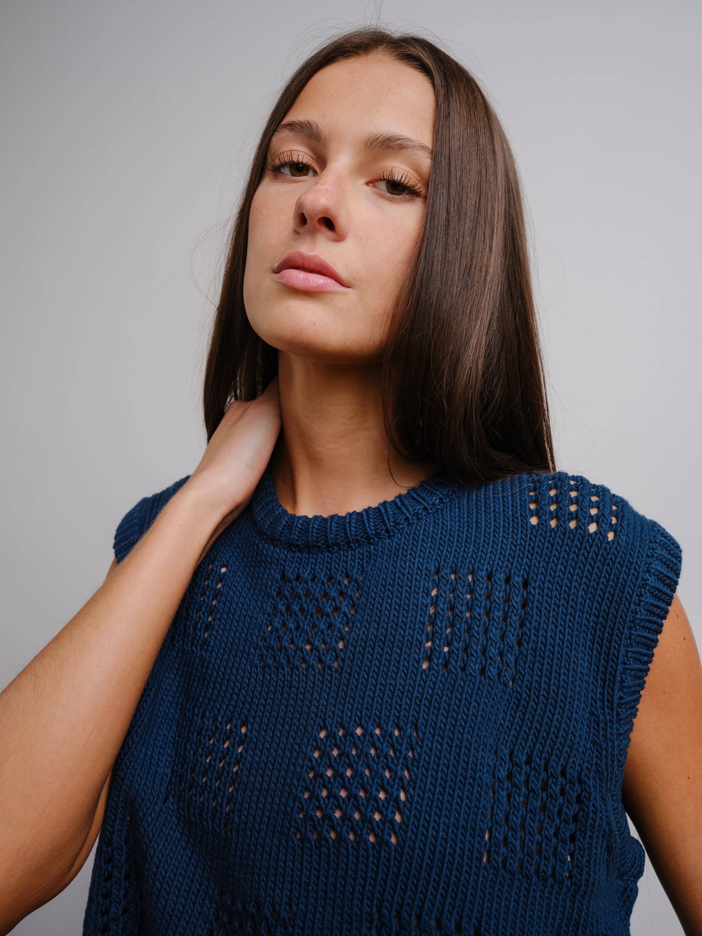 Katt Eyelet Vest - Viridian